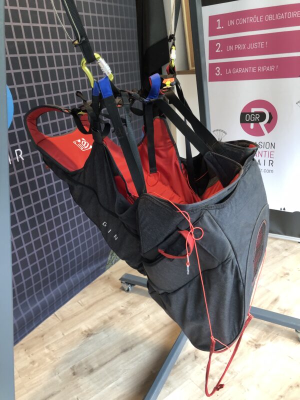 SWITCH 2 GIN TU - SELLETTE PARAPENTE OCCASION – Image 4