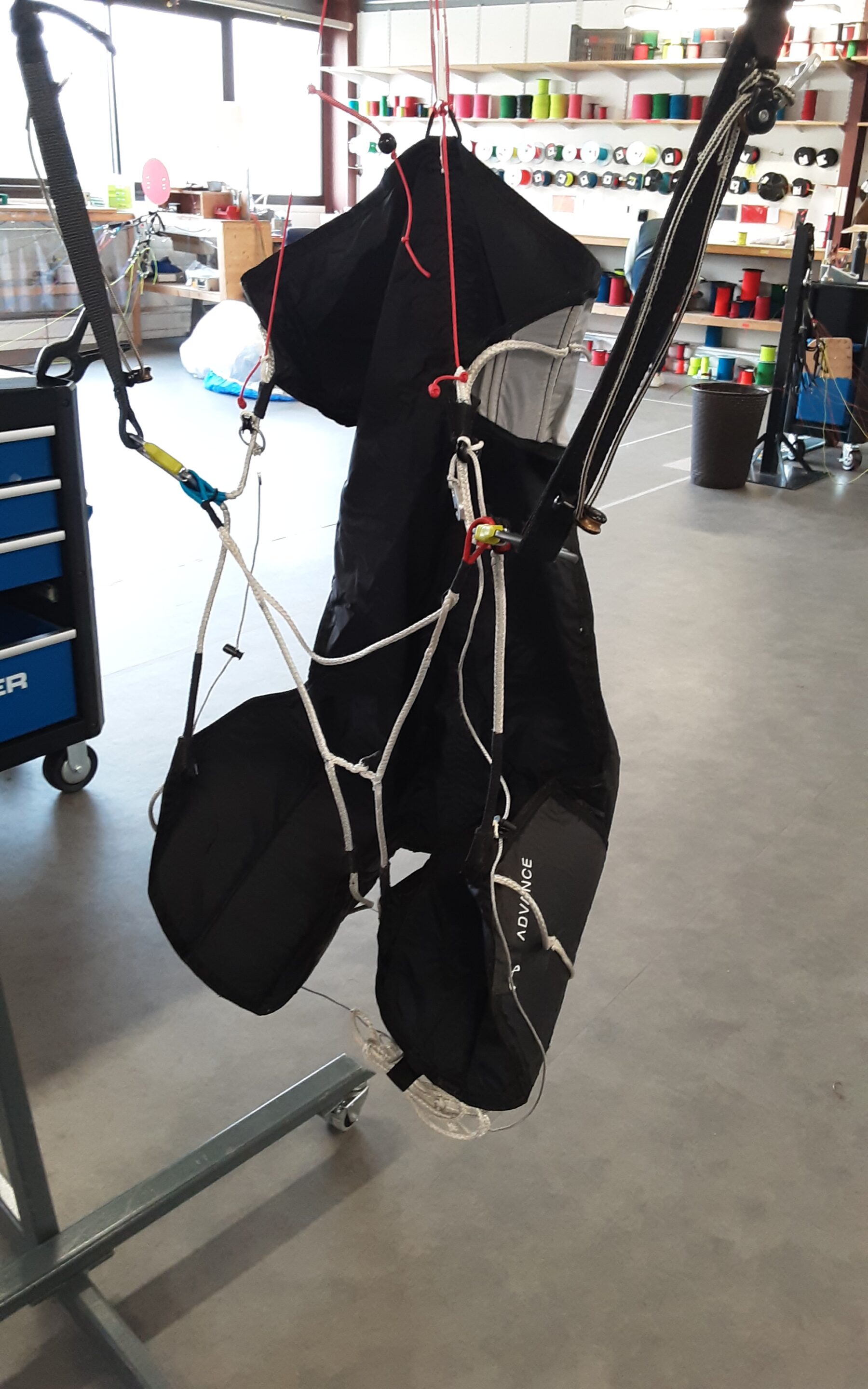 STRAPLESS 3 ADVANCE M - SELLETTE PARAPENTE OCCASION – Image 4