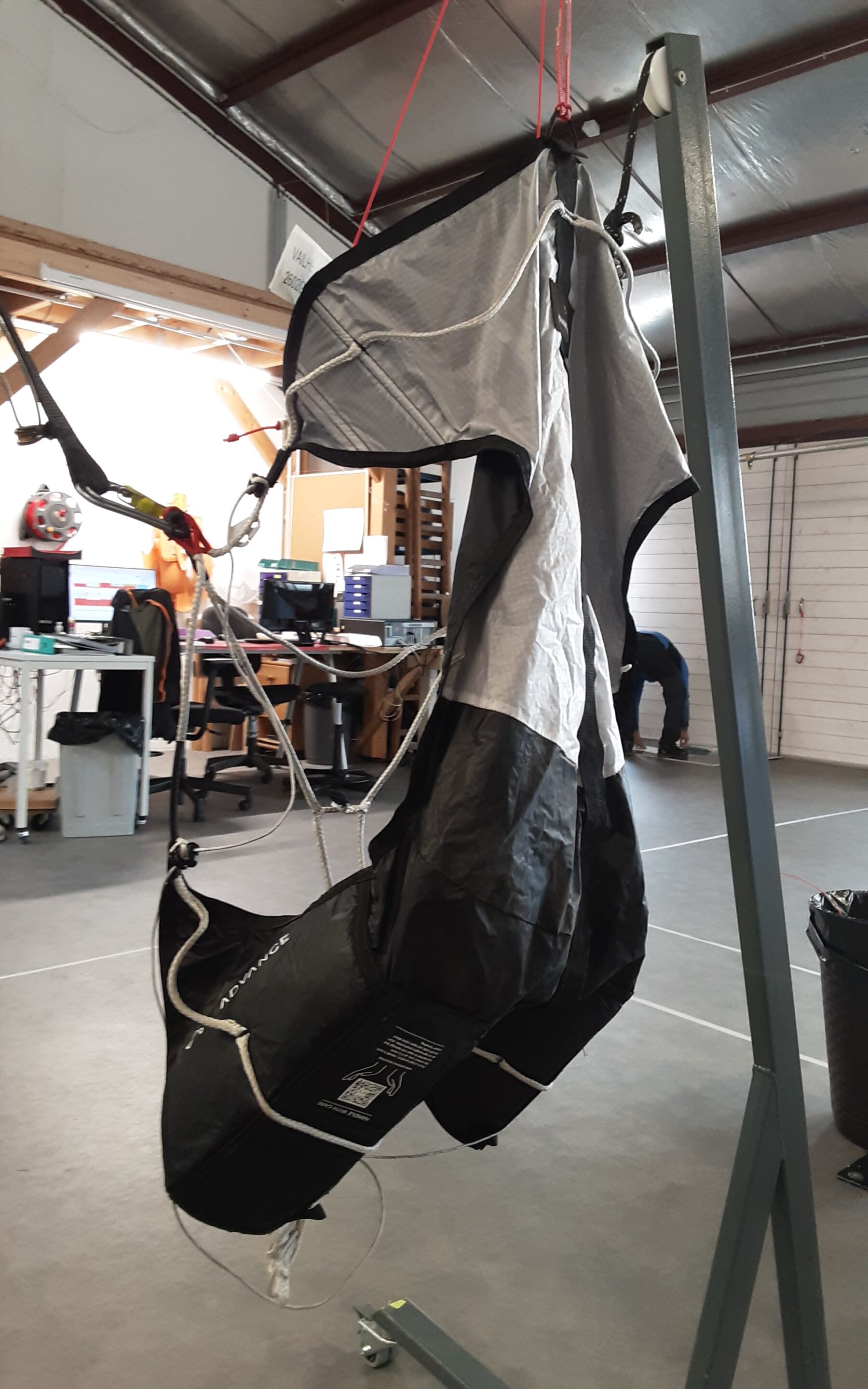 STRAPLESS 3 ADVANCE M - SELLETTE PARAPENTE OCCASION – Image 3